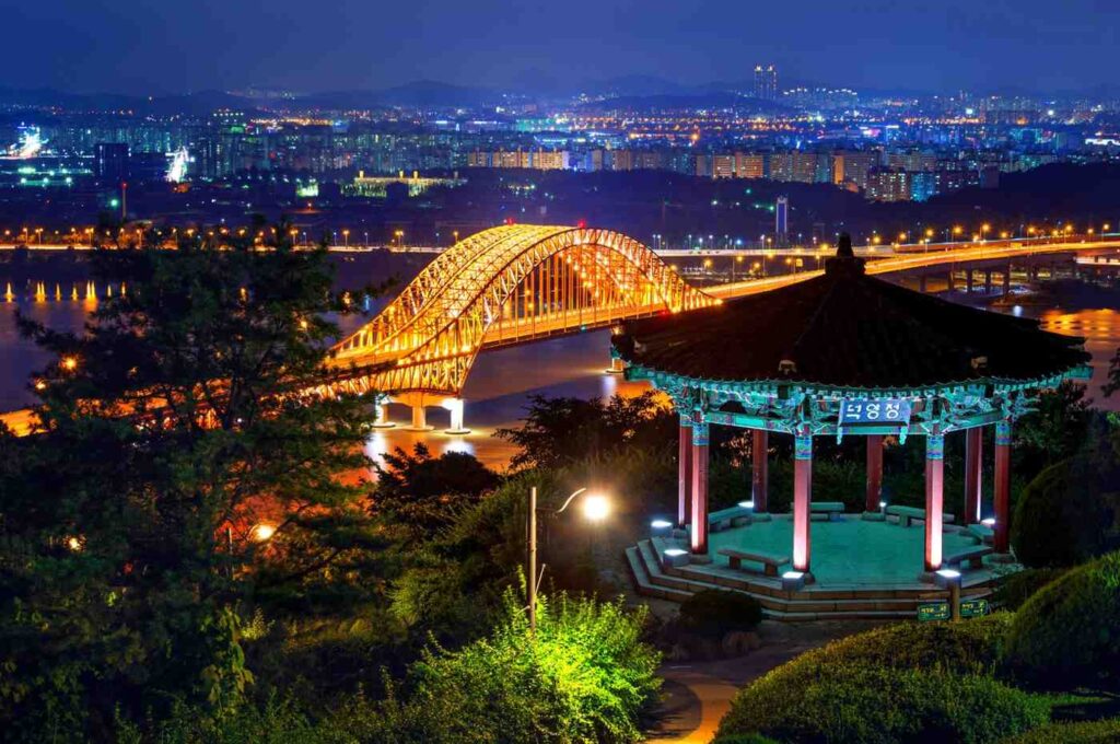 Must-Visit Destinations Beyond Seoul
