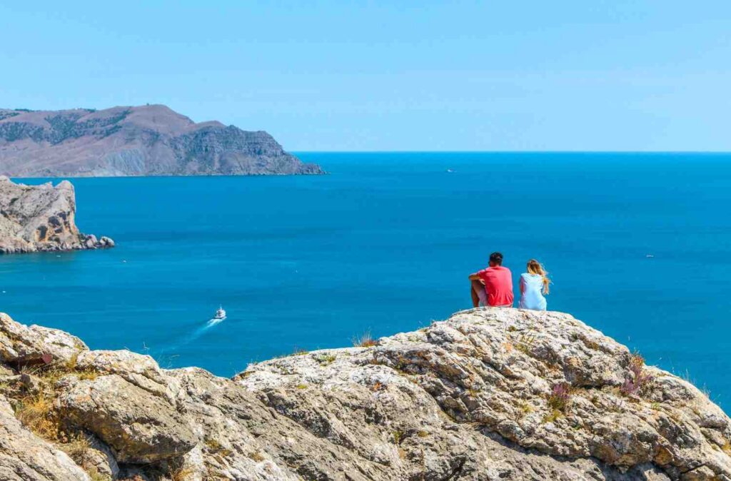  Discovering the Beauty of Chefchaouen and Coastal Morocco