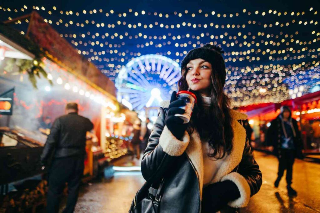 Explore Chicago’s Shopping, Entertainment, and Nightlife