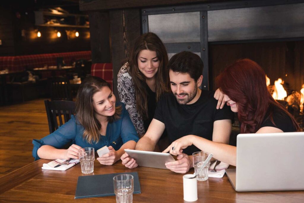 Smart Tips to Manage Your Hotel Installments